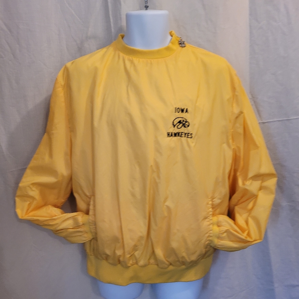 VTG West Wind Iowa Hawkeyes Yellow Windbreaker